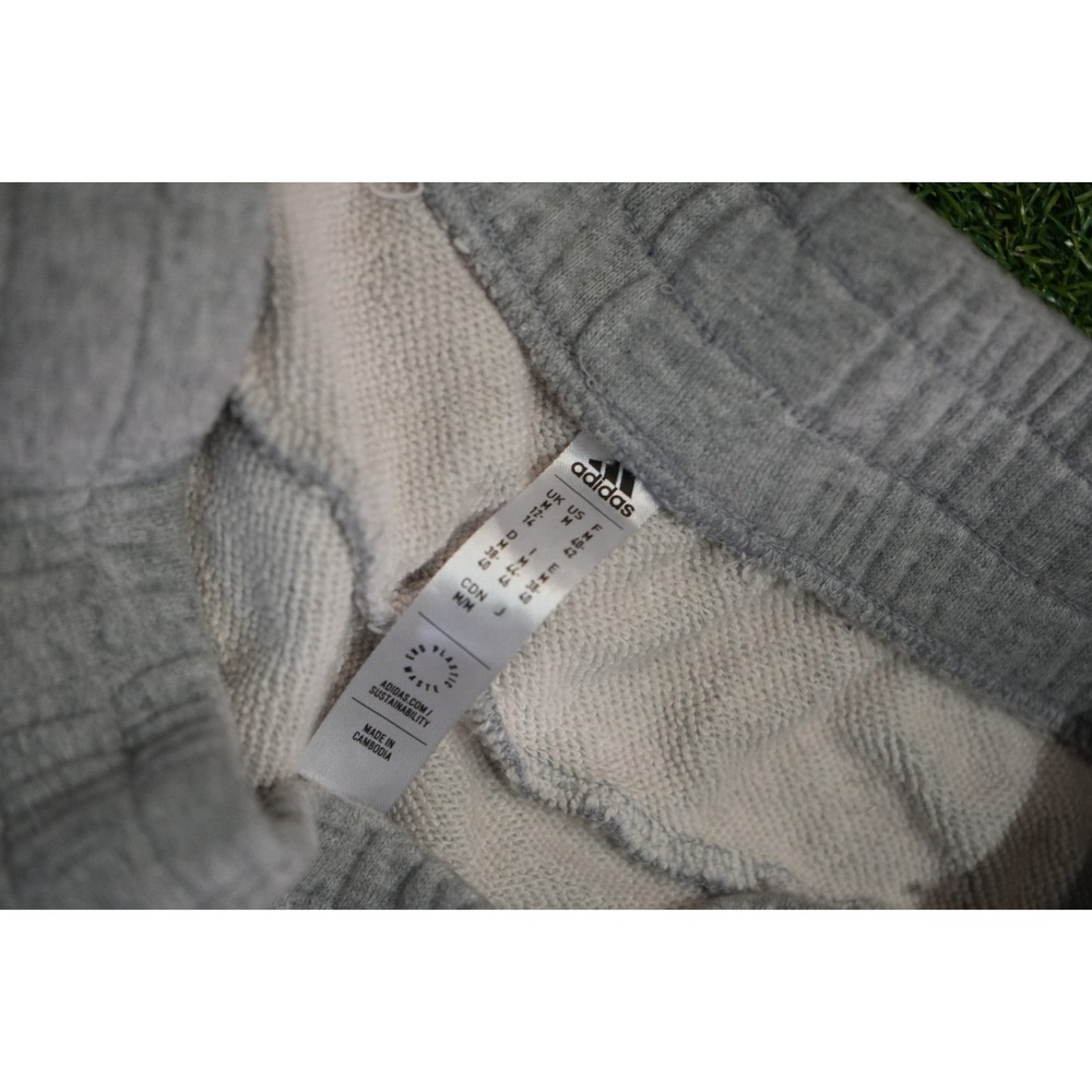 Adidas Athletic Sweat Short Women Medium Gray Logo Elastic Waist Pull-On Running - Picture 4 of 7